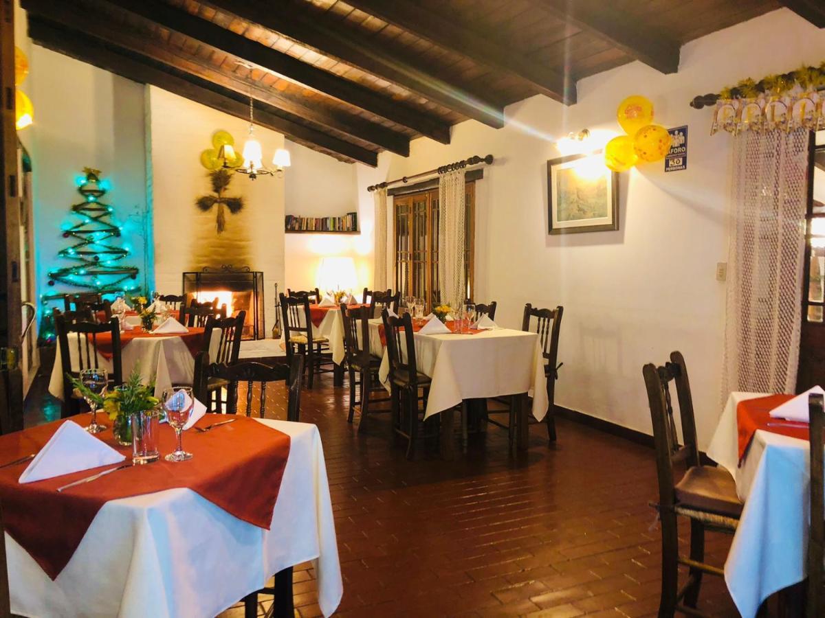 Hotel El Patio De Monterrey Уарас Экстерьер фото