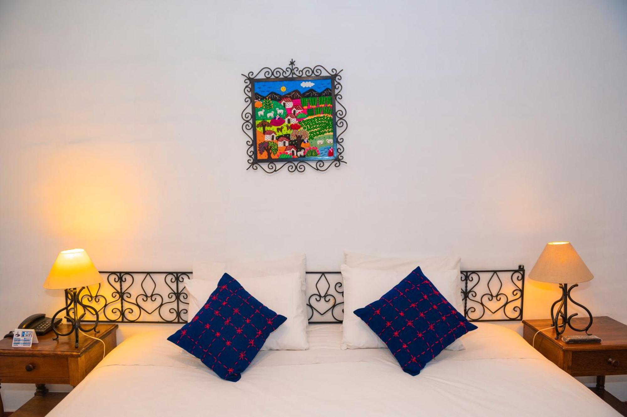 Hotel El Patio De Monterrey Уарас Экстерьер фото