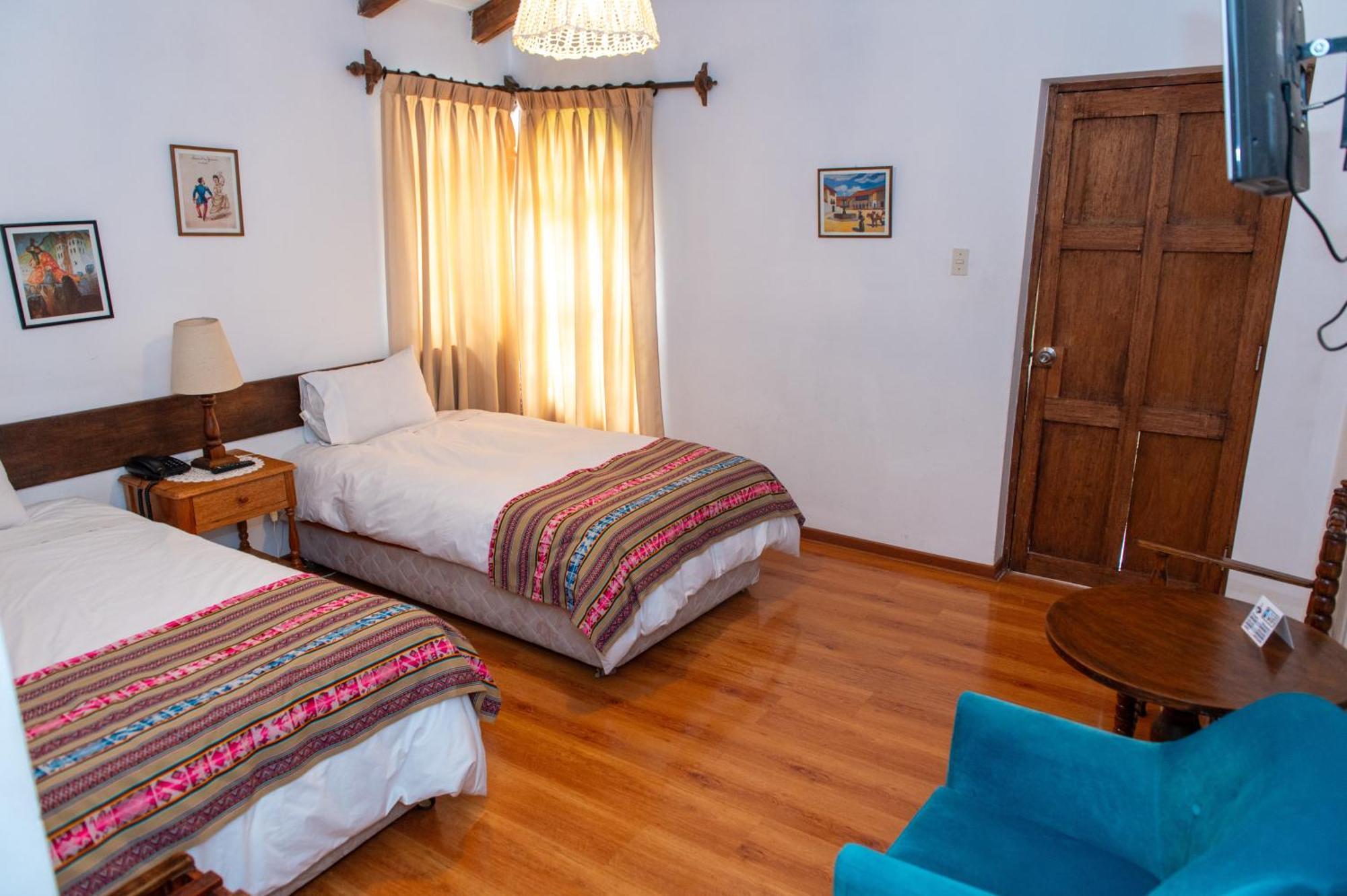 Hotel El Patio De Monterrey Уарас Экстерьер фото